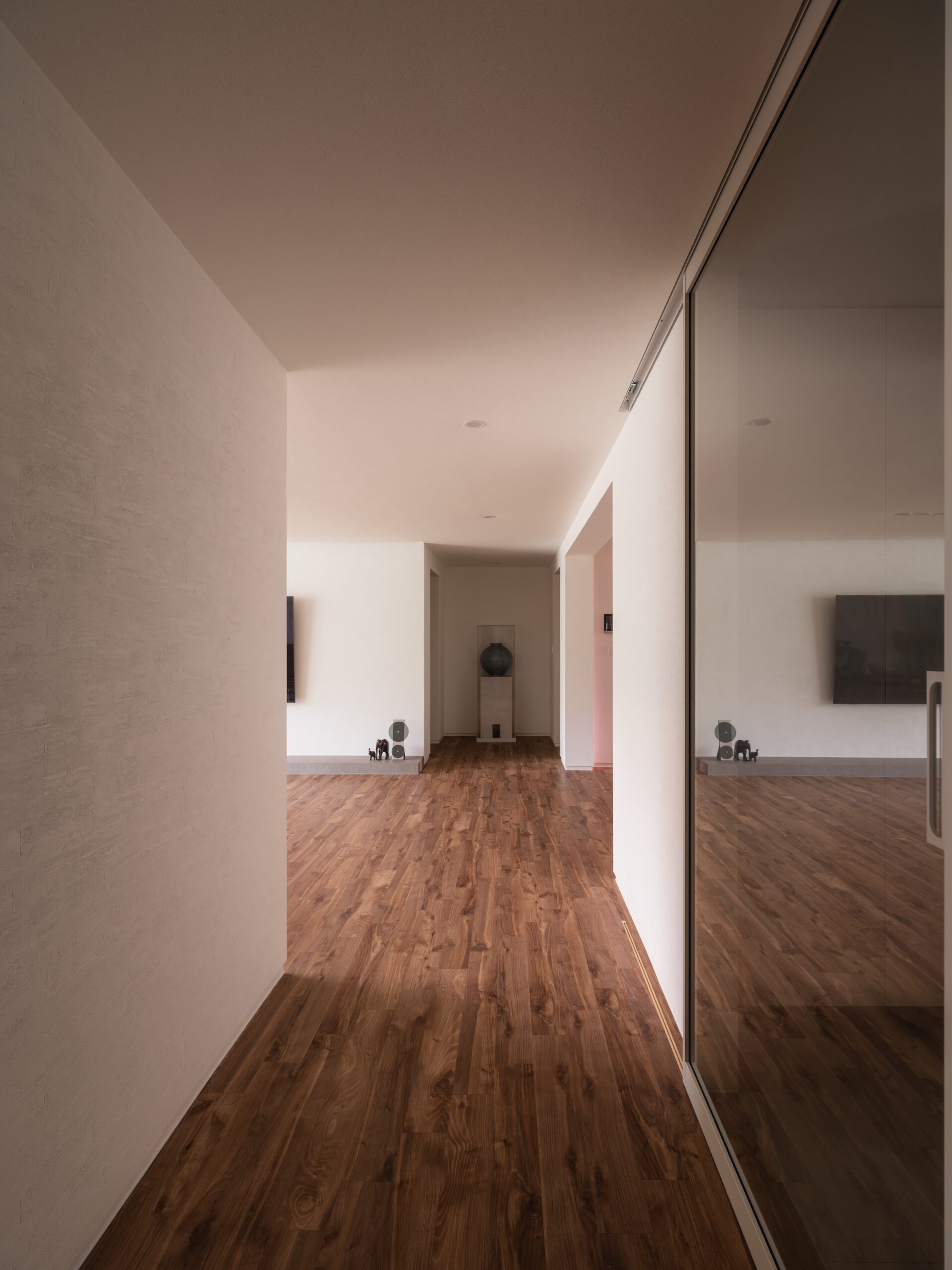 Grid Image 9